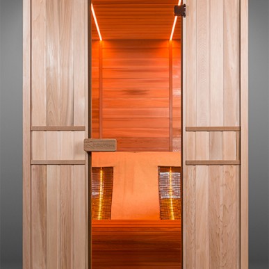 RR-140 Lounge